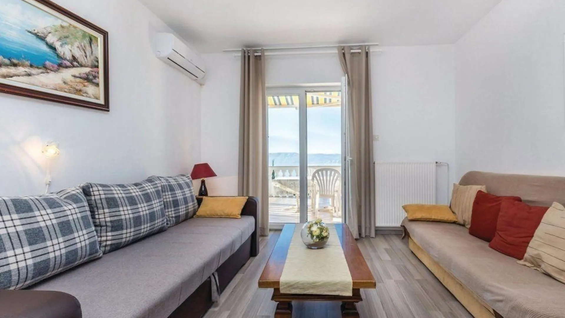 Wohnung In Novi Vinodolski Mit Grill, Garten Und Terrasse 0*,